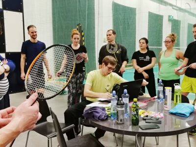 Vánoční networkingový turnaj v badmintonu